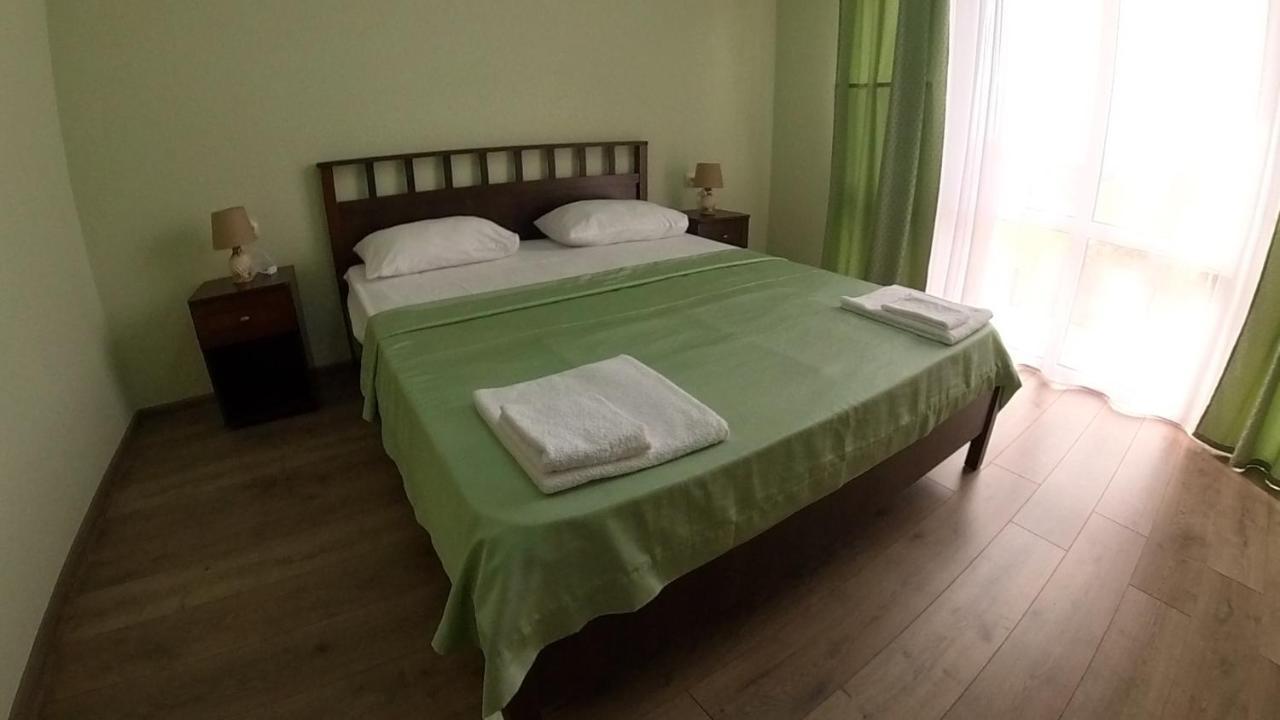 Sanzazila Hotell Gudauta Eksteriør bilde